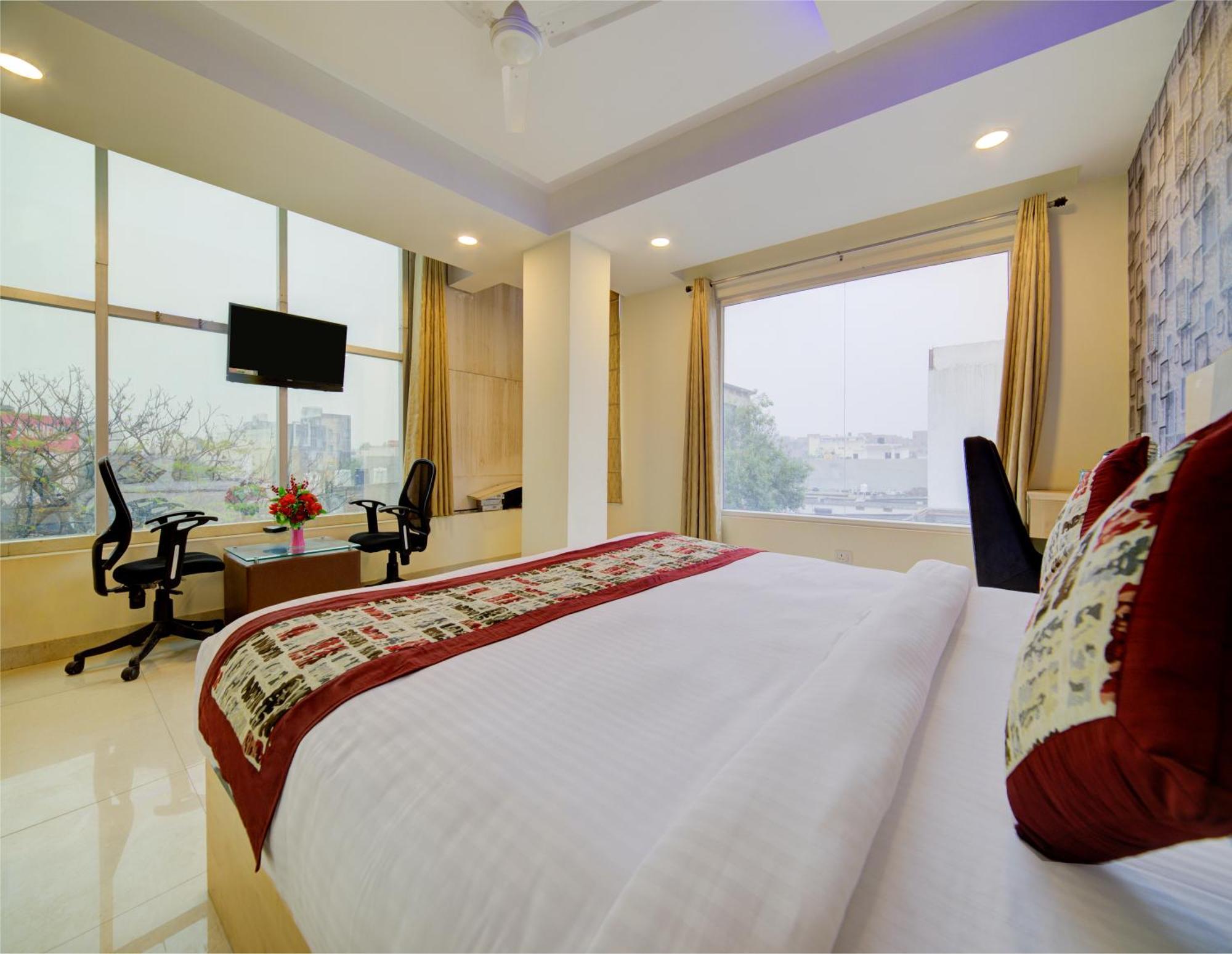 Hotel Grand Suites By D'Capitol Near Delhi Airport New Delhi Exterior photo