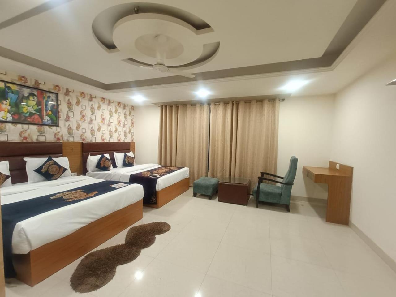 Hotel Grand Suites By D'Capitol Near Delhi Airport New Delhi Exterior photo